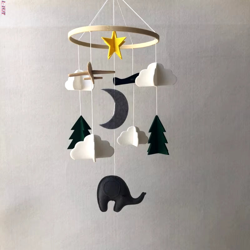 Baby Rattle Mobile Crib Toy Bed Hanging Newborn Wind Bell Kids Room Decoration