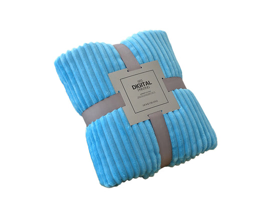 Skin-Friendly Soft Throw Blanket Polyester Air Conditioned Blanket for Sofa Sky Blue